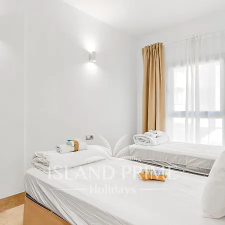 بيت للعطل Modern Townhouse In Seaside Complex In Amarilla Golf Sbv48 *