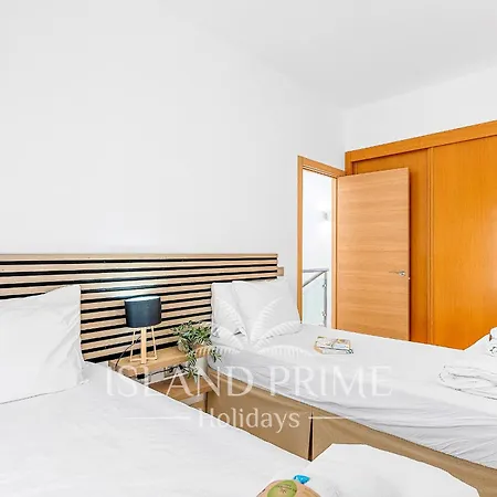 بيت للعطل Modern Townhouse In Seaside Complex In Amarilla Golf Sbv48 *
