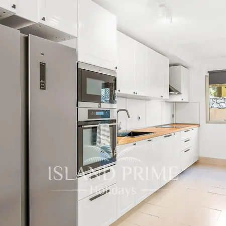 بيت للعطل Modern Townhouse In Seaside Complex In Amarilla Golf Sbv48 *